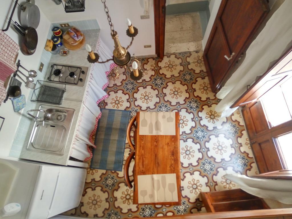 Arco Sallustio Monopoli Zewnętrze zdjęcie